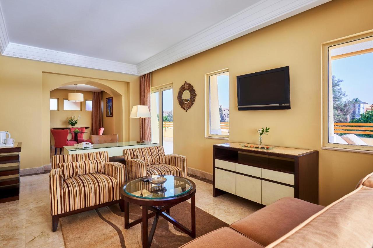 Junior Suite,1212064378:JPEG