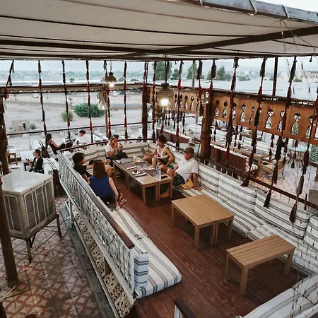 Nefertiti Hotel Luxor-2